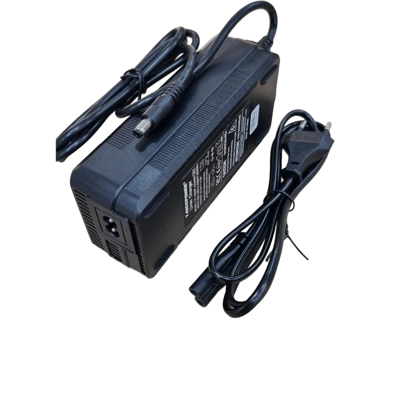 Chargeur Li-ion 42V 4A connecteur 5.5x2.1mm pour batterie 36V vélo trottinette