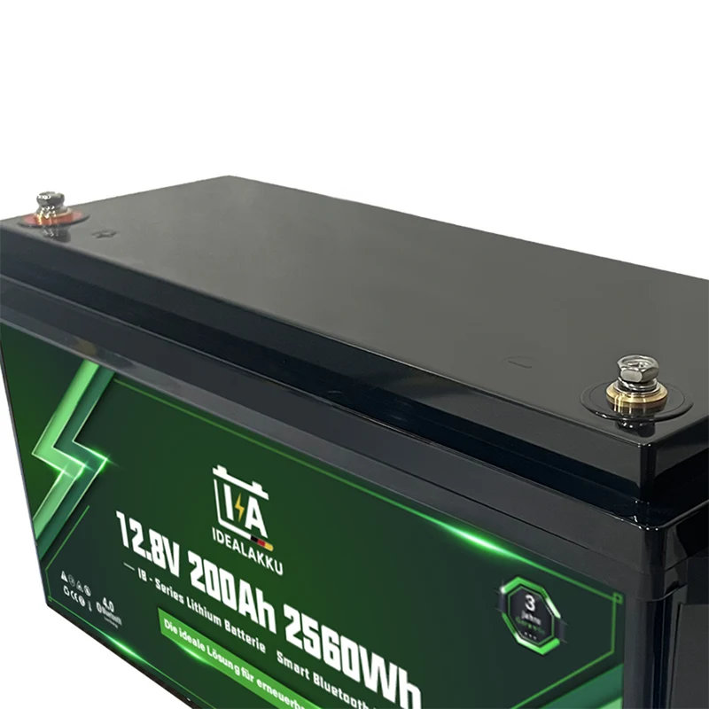 Batterie Lithium LiFePO4 12.8V 200Ah IDEALAKKU IB-12-200 Bluetooth BMS intégré – Remplacement AGM Gel