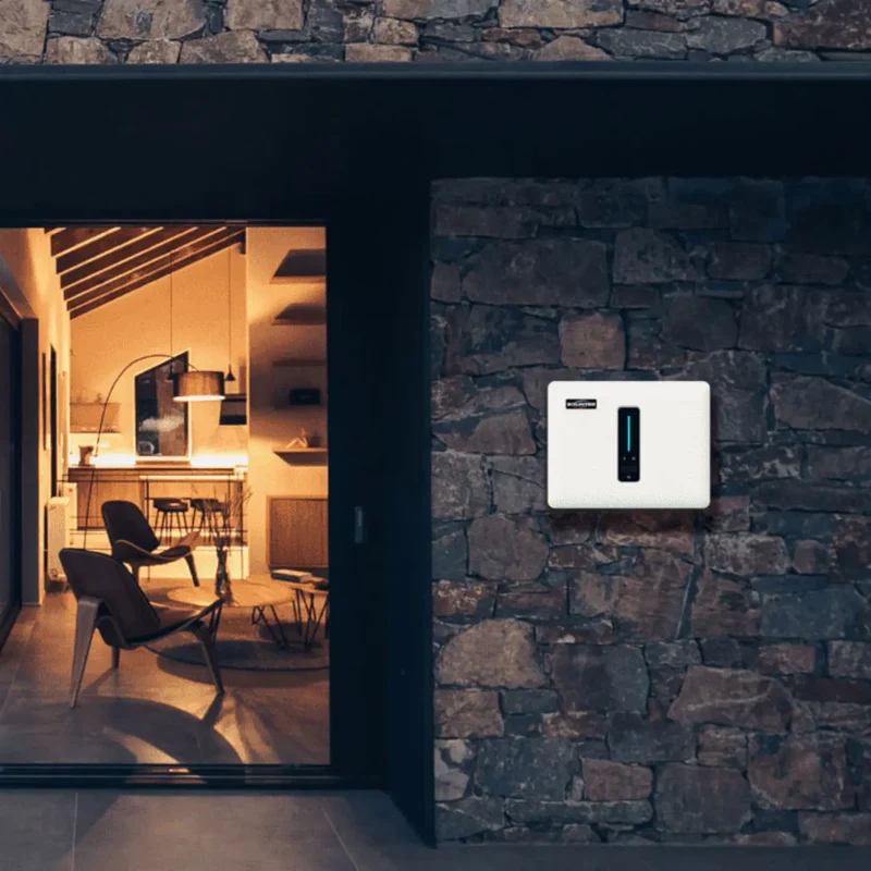 Solinteg MHT-12K-40 hybrid inverter