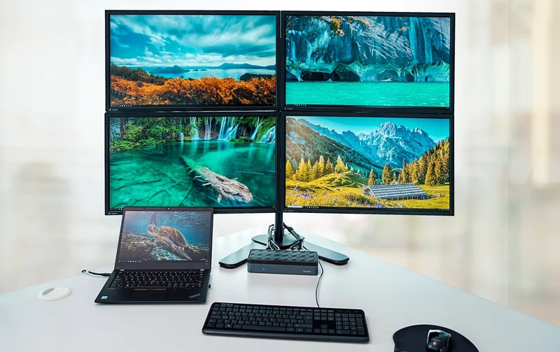 Station d'accueil USB-C™ universelle 4 sorties vidéo 4K (QV4K) avec alimentation 100 W