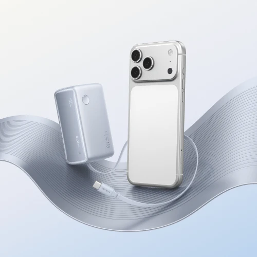 EcoFlow RAPID 3-in-1 Power Bank (10K, 45W, Retractable Cable & AC Plug)