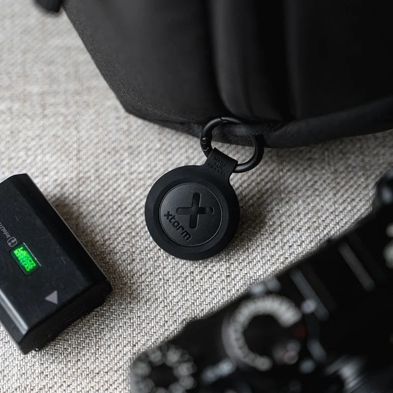 TravelTag for iPhone (iOS) - Water-resistant - Charcoal Black