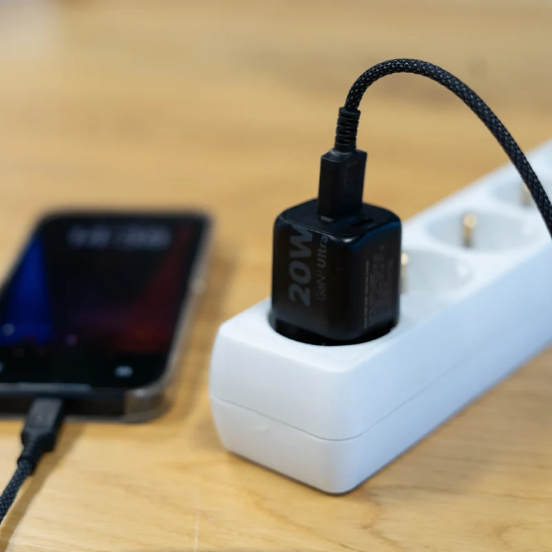 20W GaN2 Ultra Wall Charger - Black