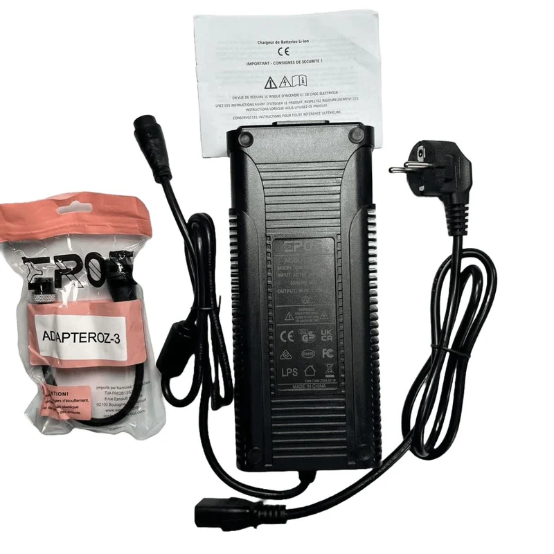 Chargeur Standard Universel de Trottinette Électrique pour Batterie 84V