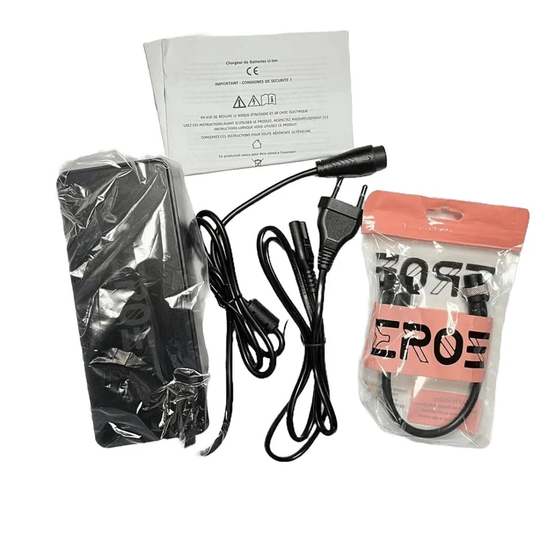 Chargeur Standard Universel de Trottinette Électrique pour Batterie 48V