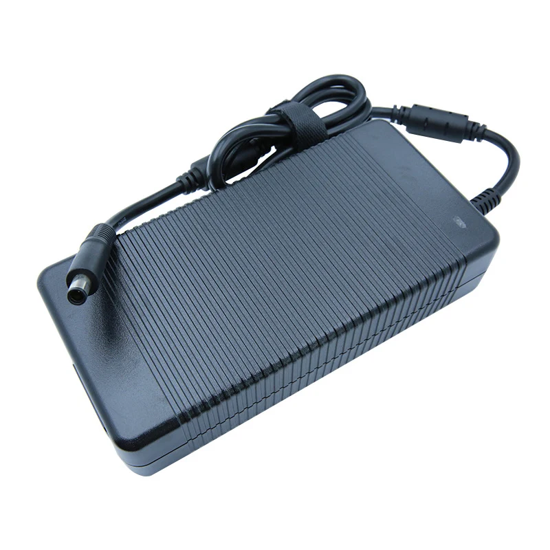 Power Adapter Replacement For Dell M17R4 M18X 19.5V16.9A 7.4 * 5.0mm